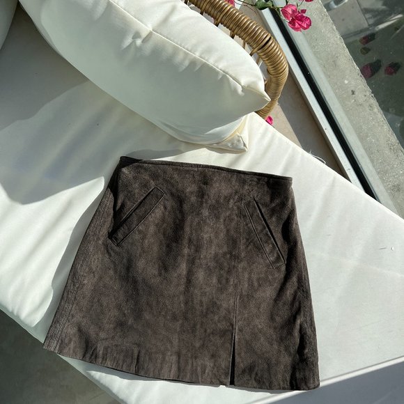 NWT Blank NYC Venice Beach Grey Suede 100% Leather Mini Skirt Sz 24 - Picture 1 of 4